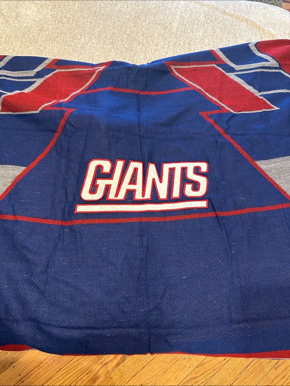 NFL New York Giants Wrap in Blue, Red & White - Picture 4 of 7